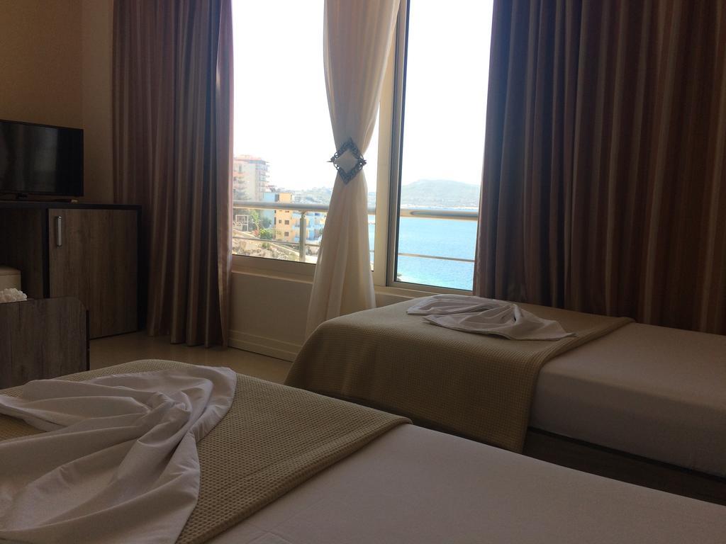 Berti Apartments Sarandë 外观 照片