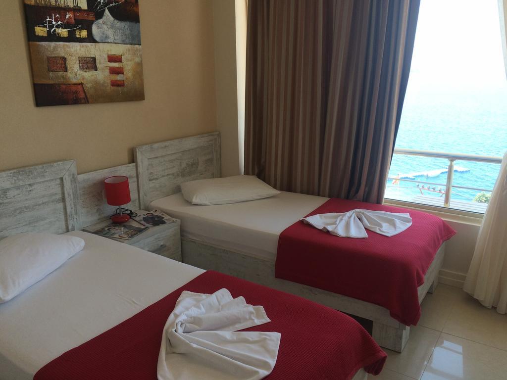 Berti Apartments Sarandë 外观 照片