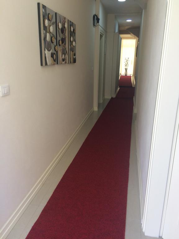 Berti Apartments Sarandë 外观 照片