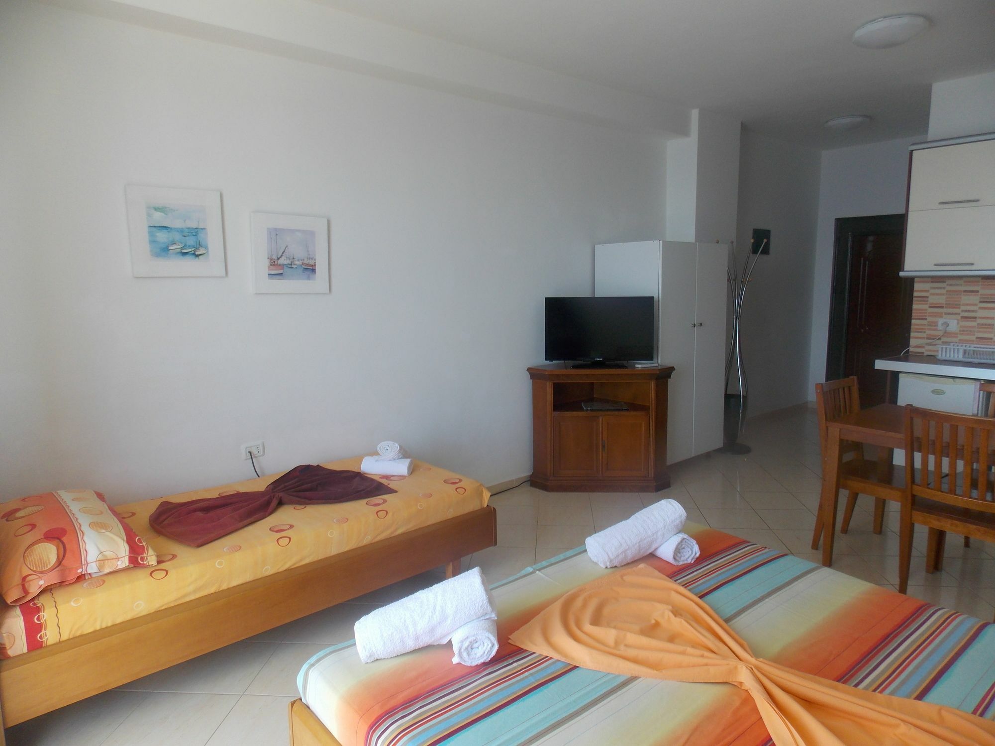 Berti Apartments Sarandë 外观 照片
