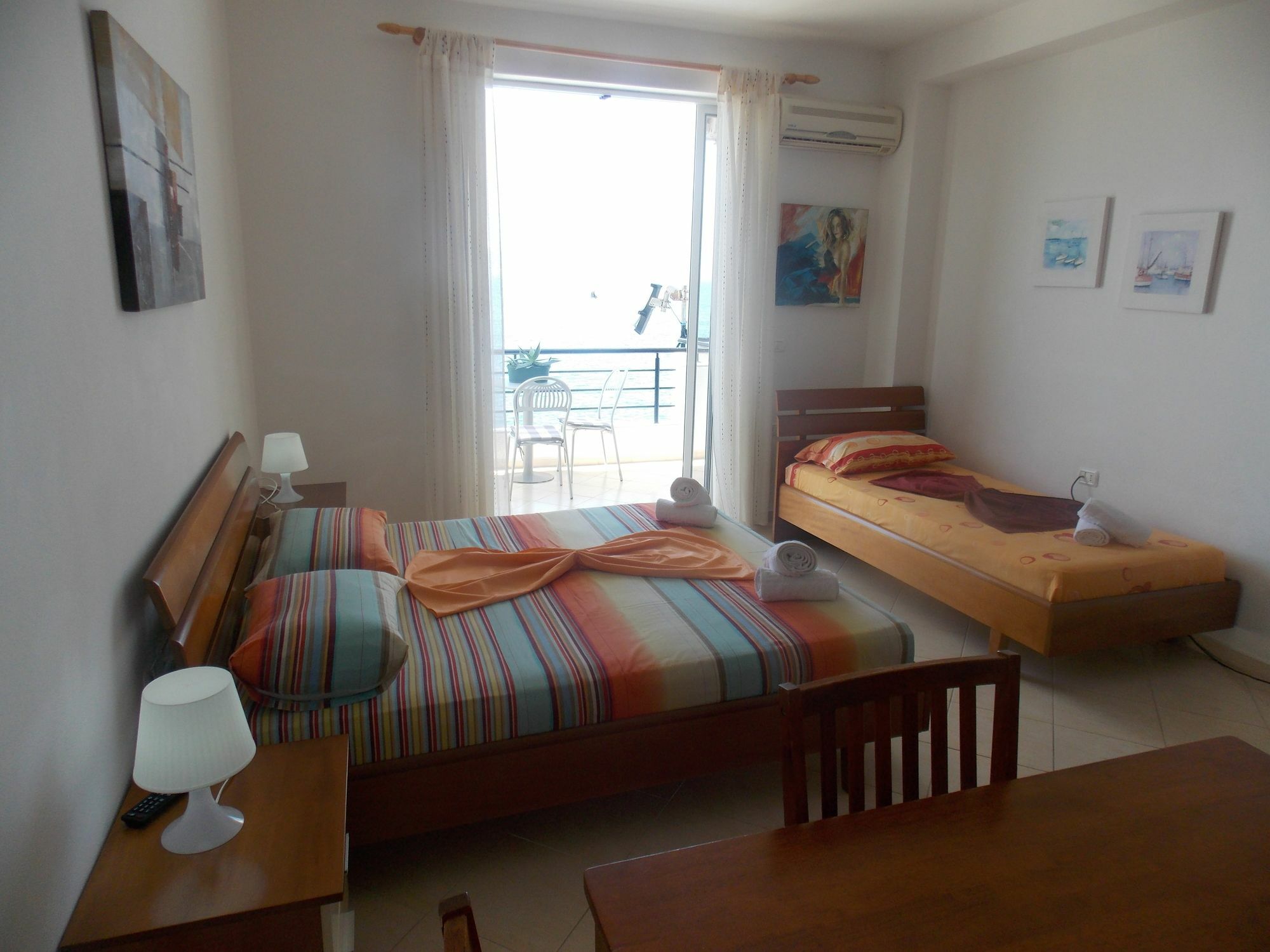 Berti Apartments Sarandë 外观 照片