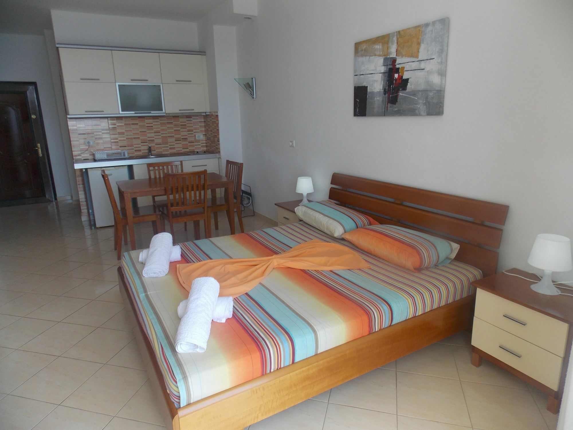 Berti Apartments Sarandë 外观 照片